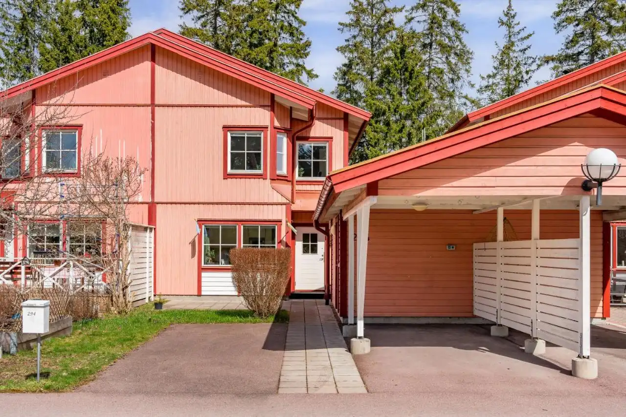 Traditional Swedish facade of Uppsala short term rental house